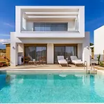Anna Luxury By Rentalspro - Nea Halkidiki Flogita