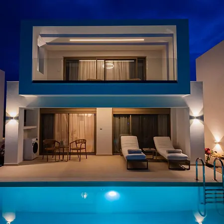 Anna Luxury By Travelpro * Flogita