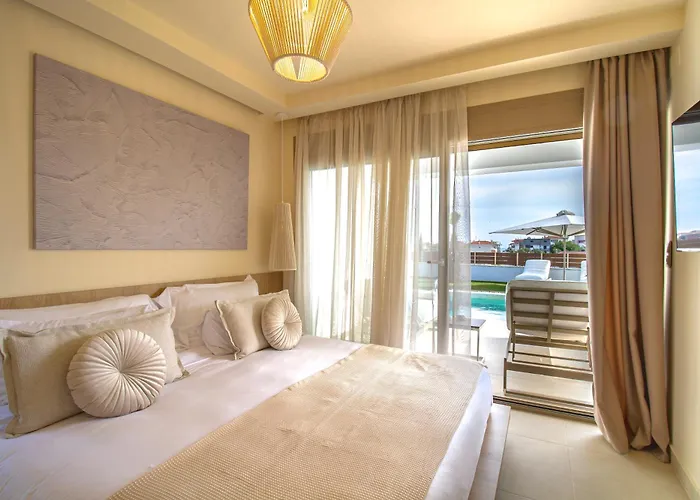Anna Luxury By Rentalspro - Nea Halkidiki 弗洛伊塔